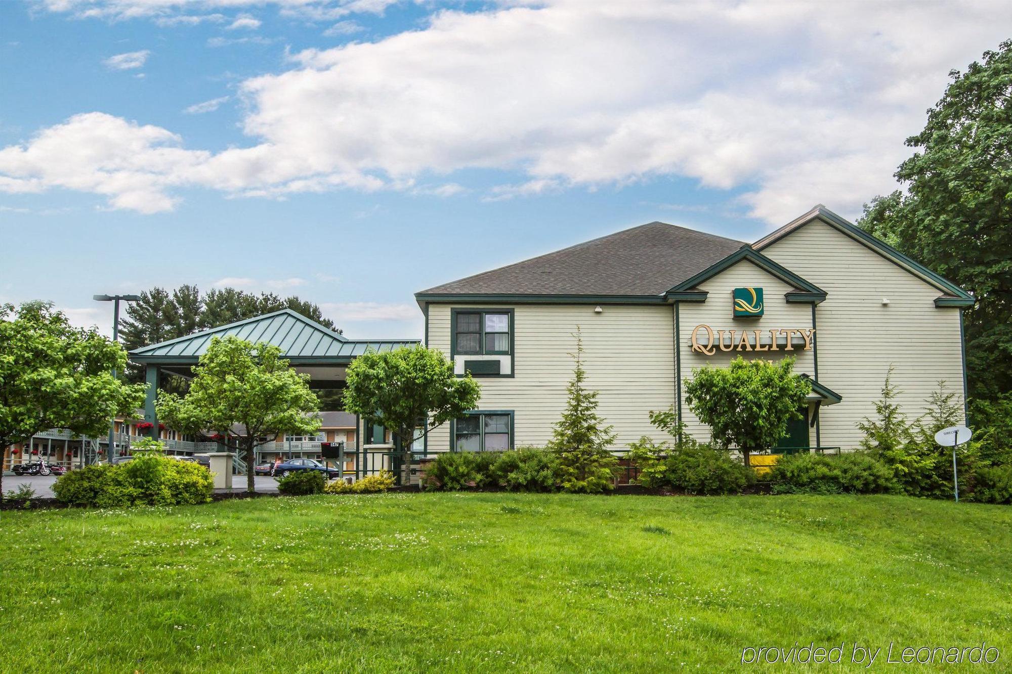 Econo Lodge Glens Falls - Lake George Exterior photo